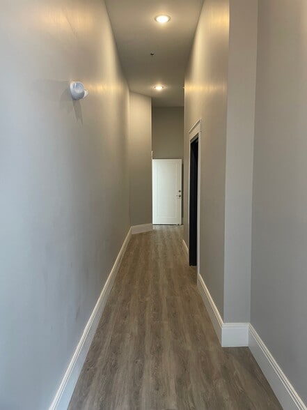 2103 Bergenline Ave, Union City, NJ à louer - Photo intérieure – Image 3 sur 6