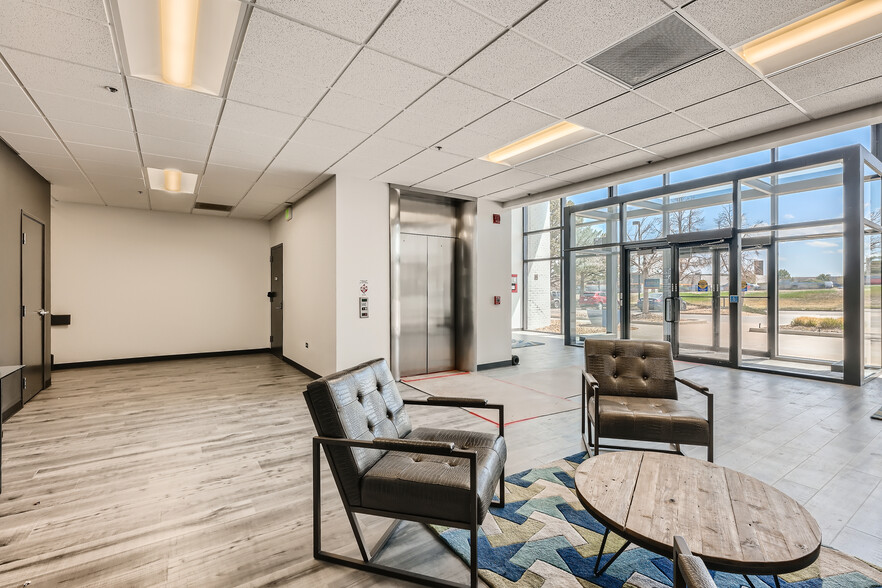 12503 E Euclid Dr, Centennial, CO à louer - Hall d’entrée – Image 3 sur 13