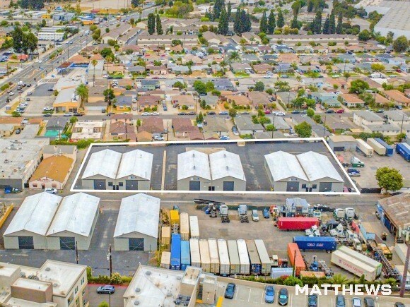 10925 Vulcan St, South Gate, CA à vendre Photo de l’immeuble– Image 1 sur 4