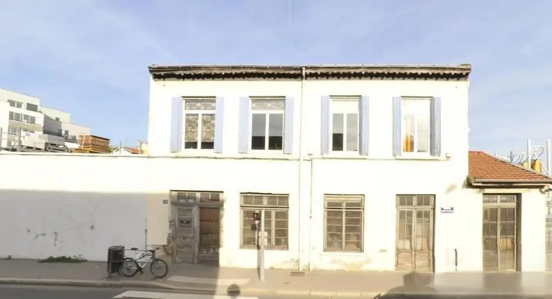 Local commercial dans Lyon à louer Photo de l’immeuble– Image 1 sur 2