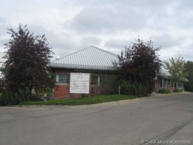 3947 50A Ave, Red Deer, AB à louer - Autre – Image 2 sur 28