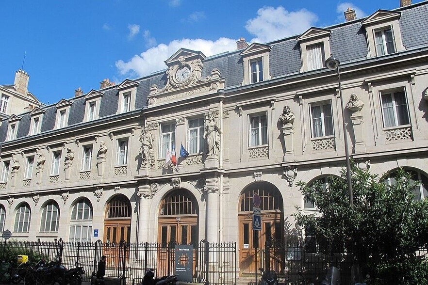 Local commercial dans Paris à louer - Photo de l’immeuble – Image 3 sur 5