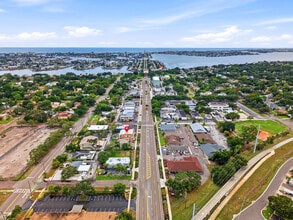 7024 Central Ave, Saint Petersburg, FL - Vue aérienne vue de carte - Image1