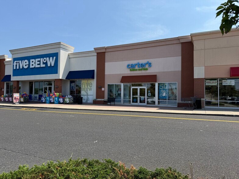 2000 Clements Bridge Rd, Deptford, NJ à louer - Photo de l’immeuble – Image 2 sur 4