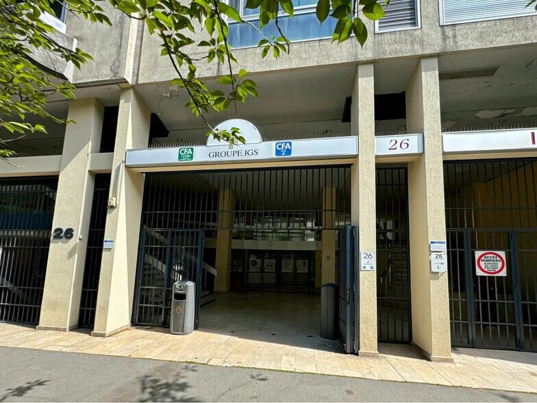 Bureau dans Paris à louer - Photo de l’immeuble – Image 1 sur 9