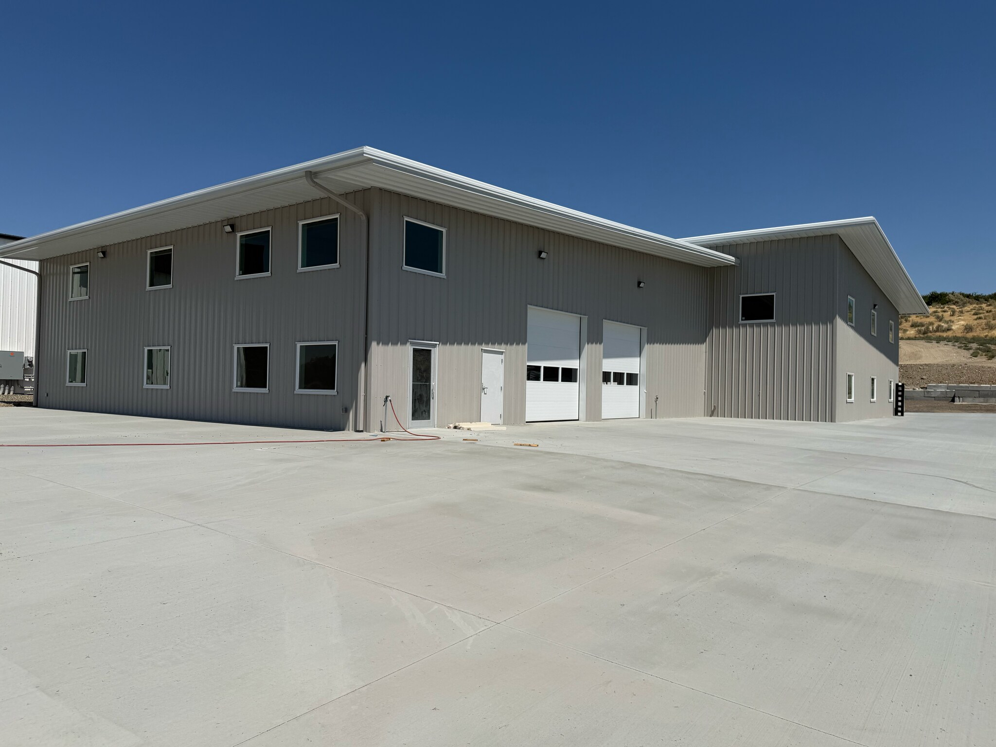 1610 Dale Ave, Benton City, WA à louer Photo principale– Image 1 sur 5