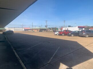 Plus de détails pour 302 Alabama St, Columbus, MS - Local commercial à vendre