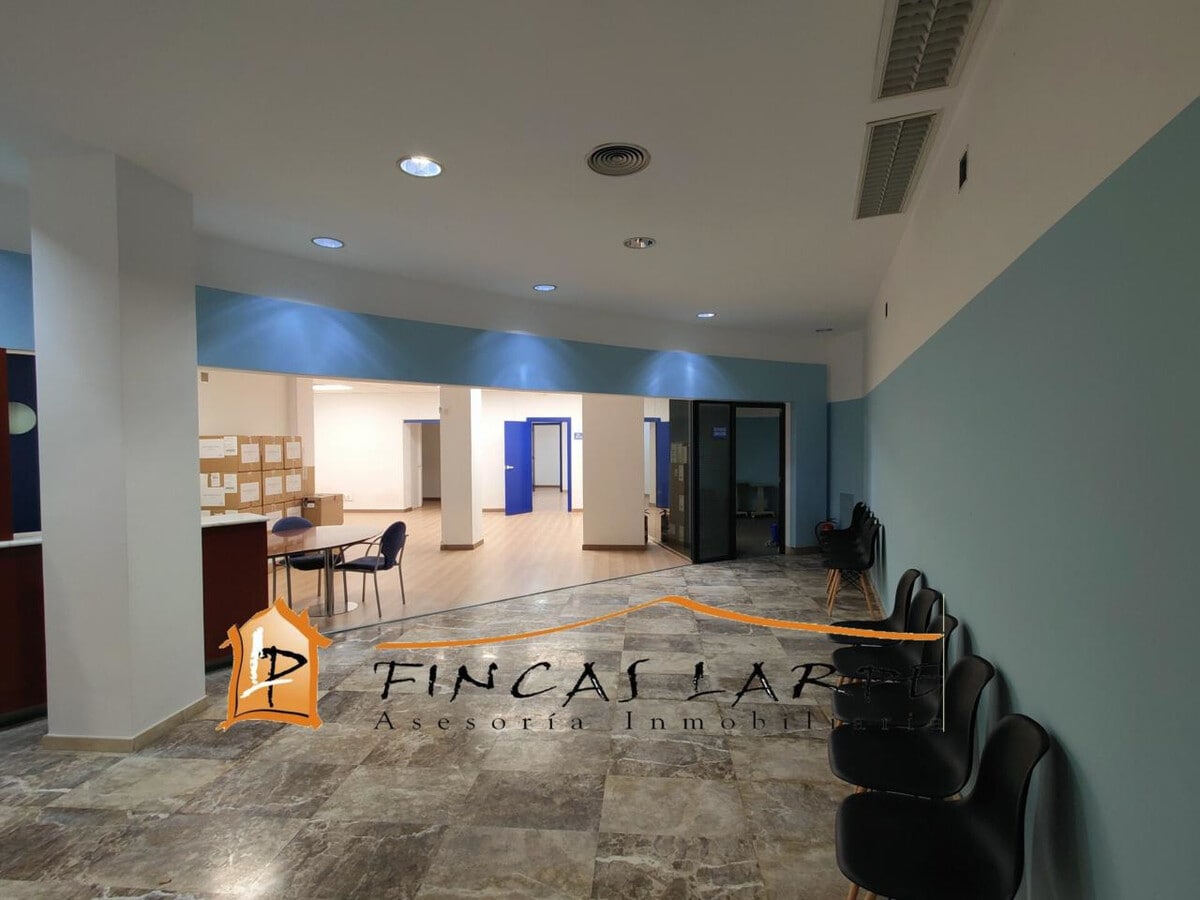Martorell, BAR 08760 - Lot 1 - - Photo intérieure - Image 2 of 15