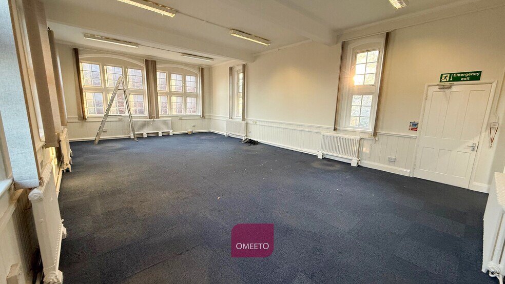 Uttoxeter New Rd, Derby à louer - Photo de l’immeuble – Image 2 sur 28