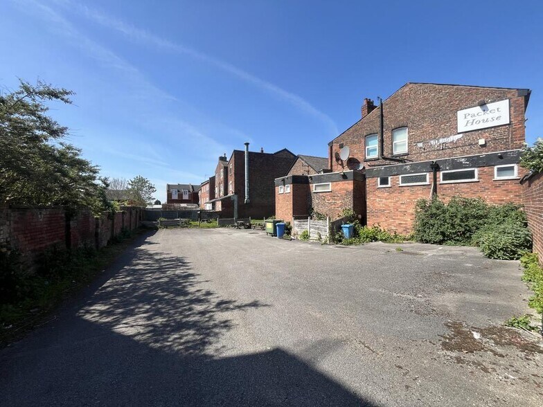 321 Liverpool Rd, Manchester à louer - Photo de l’immeuble – Image 2 sur 5