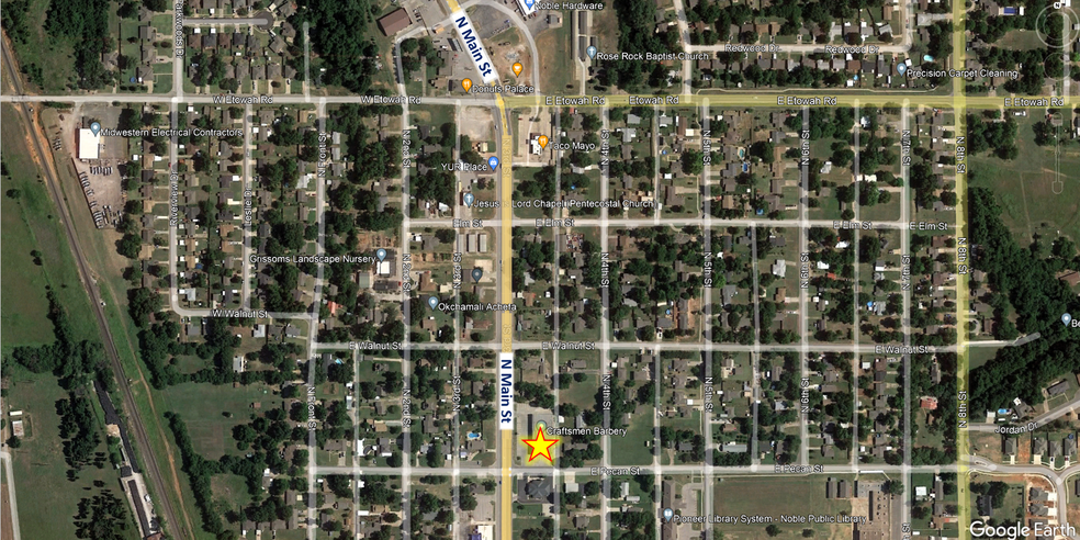 305A N Main St, Noble, OK à louer - Photo de l’immeuble – Image 2 sur 2