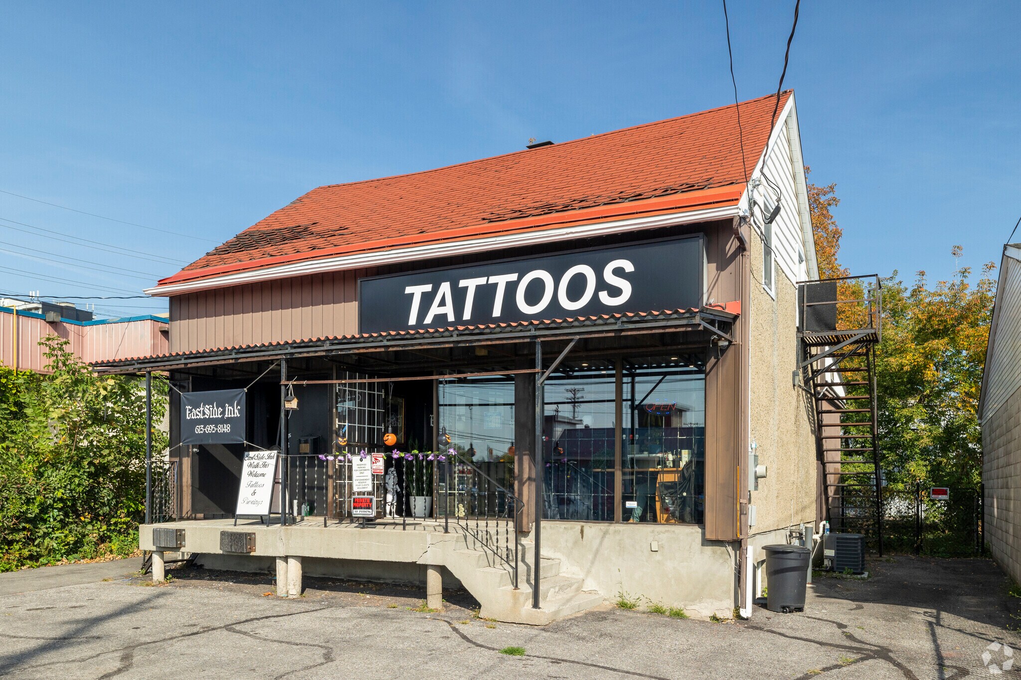 605 Center St, Ottawa, ON à vendre Photo principale– Image 1 sur 10