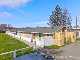 Plus de détails pour 9747 Winchester St, Lower Lake, CA - Logement à vendre