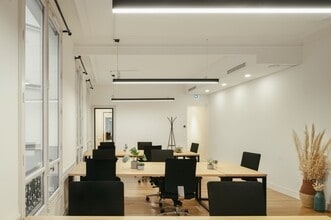 105 Rue La Fayette, Paris à louer Photo intérieure– Image 1 sur 4