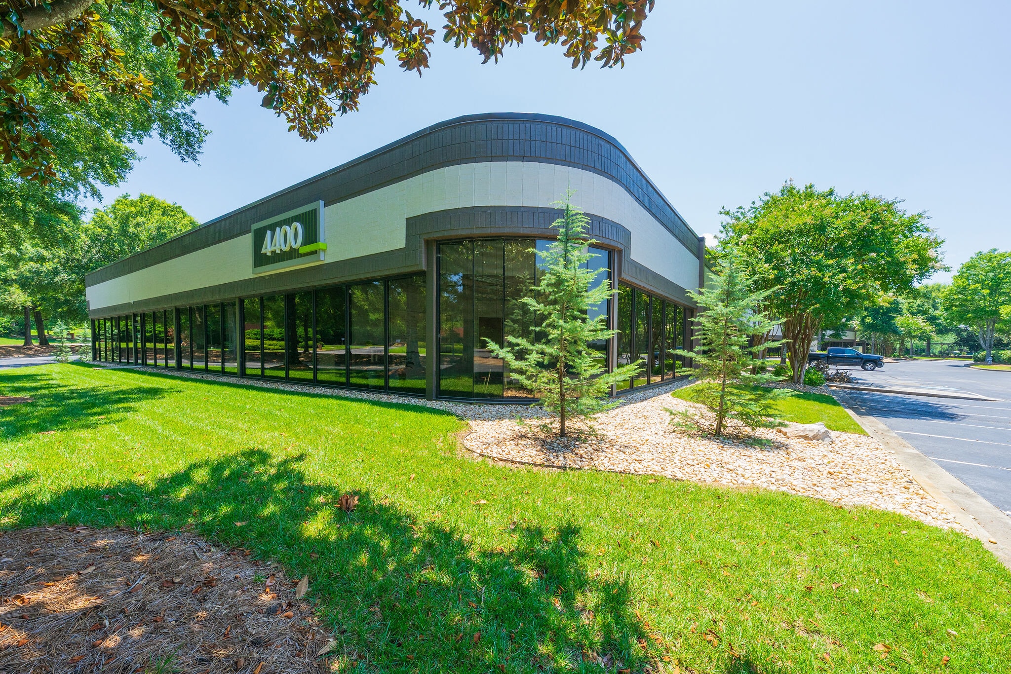 4450 River Green Pky, Duluth, GA à louer Photo de l’immeuble– Image 1 sur 9