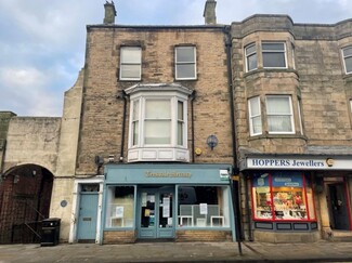 Plus de détails pour 24 Market Pl, Barnard Castle - Local commercial à vendre