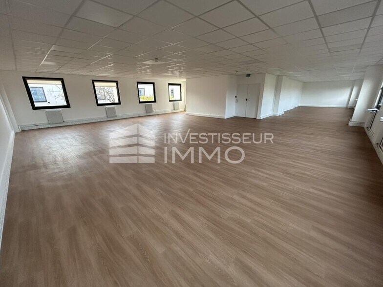 Bureau dans Cergy à louer - Photo intérieure – Image 3 sur 6