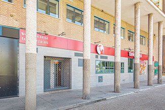 Plus de détails pour Calle Del Doctor Esquerdo, 97, Madrid - Local commercial à louer