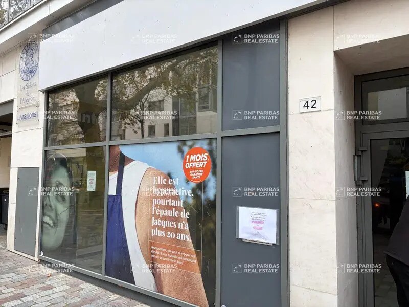 Bureau dans Paris à louer Photo de l’immeuble– Image 1 sur 9