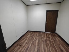 1800 Teague Dr, Sherman, TX à louer Photo intérieure– Image 2 sur 3