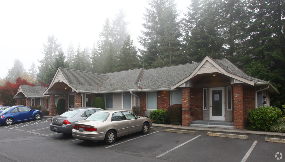 5246 Olympic Dr NW, Gig Harbor, WA à vendre - Photo de l’immeuble – Image 3 sur 3