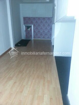 Local commercial dans Cáceres, Cáceres à louer Photo de l’immeuble– Image 1 sur 3