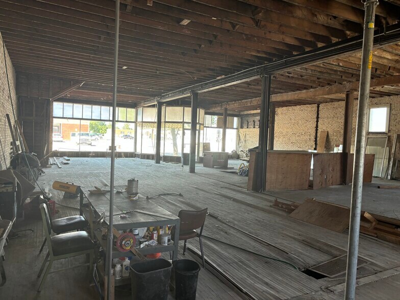 105 W Main St, Tremonton, UT à louer - Photo intérieure – Image 2 sur 5