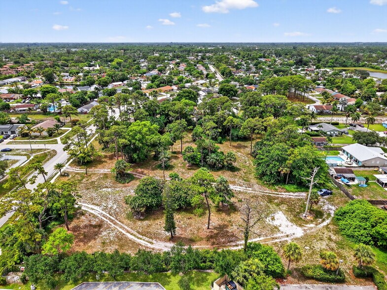 4840 Lake Worth Rd, Greenacres, FL à vendre - Photo de l’immeuble – Image 3 sur 19