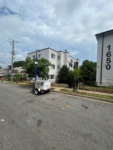 1650-1656 W St SE, Washington, DC à vendre - Photo de l’immeuble – Image 3 sur 5