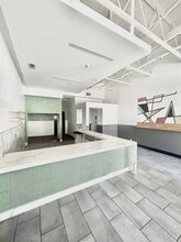 740 W Garvey Ave, Monterey Park, CA à louer Photo de l’immeuble– Image 2 sur 6