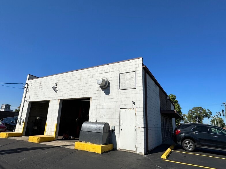 16800 State St, South Holland, IL à vendre - Photo de l’immeuble – Image 3 sur 21