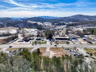 Plus de détails pour 0.80 acre US Hwy 64, Hayesville, NC - Terrain à vendre