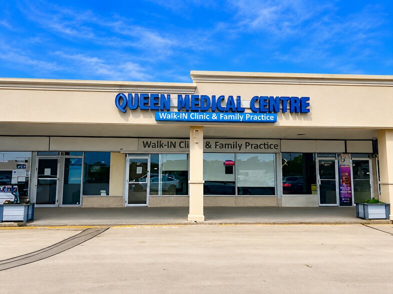 128 Queen St S, Mississauga, ON à louer - Photo de l’immeuble – Image 1 sur 7