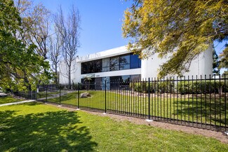 Plus de détails pour 20500 Nordhoff St, Chatsworth, CA - Local d’activités à vendre