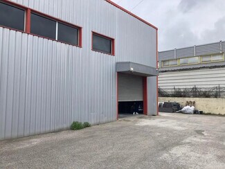 Plus de détails pour Bureau, Local d'activités à louer