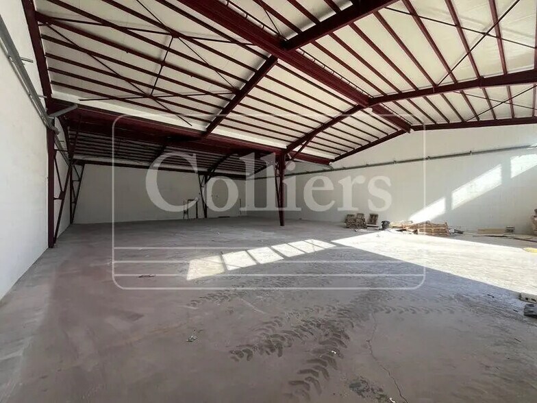 Local d’activités dans Aubagne à louer - Photo intérieure – Image 3 sur 5