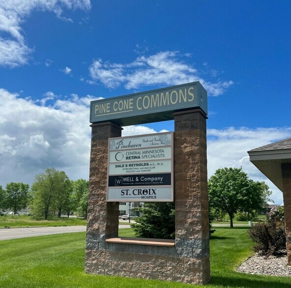 2330 Troop Dr, Sartell, MN à louer - Photo de l’immeuble – Image 2 sur 2