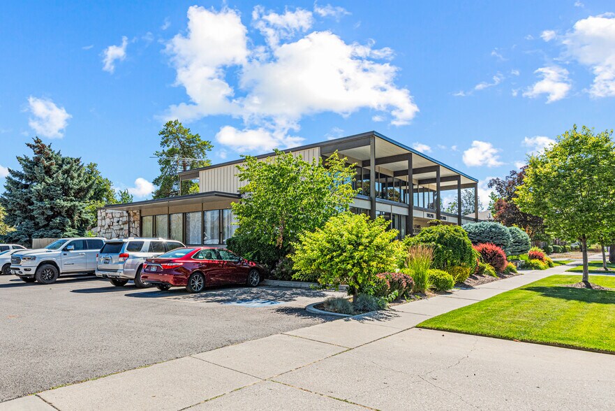 120 E 300 N, Provo, UT à vendre - Photo de l’immeuble – Image 3 sur 25