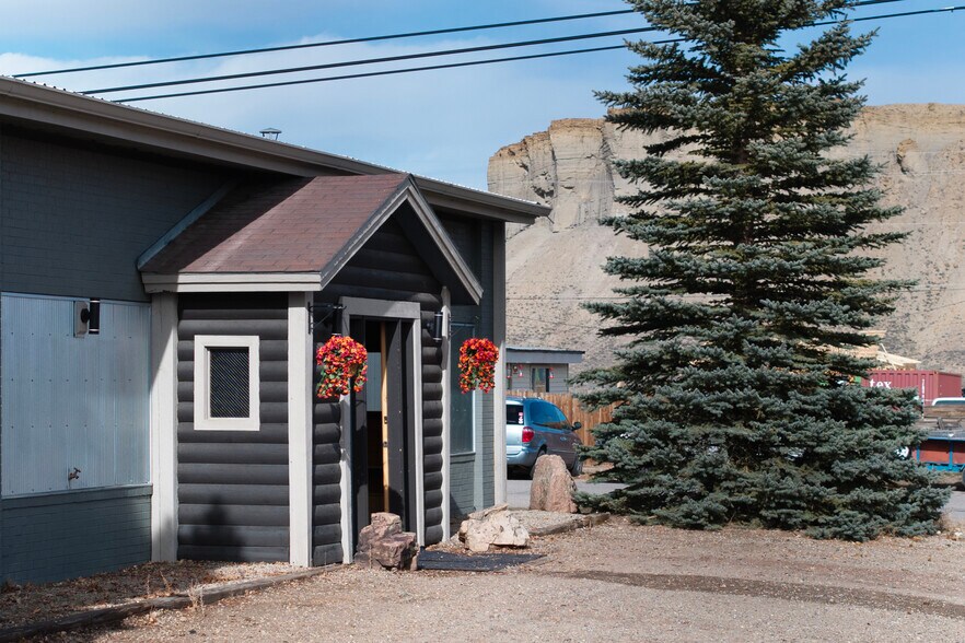 312 4th Street St, Kremmling, CO à vendre - Photo de l’immeuble – Image 2 sur 40