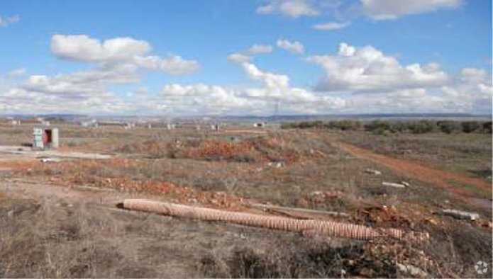 Terrain dans Quer, Guadalajara à vendre - Photo de l’immeuble – Image 3 sur 6