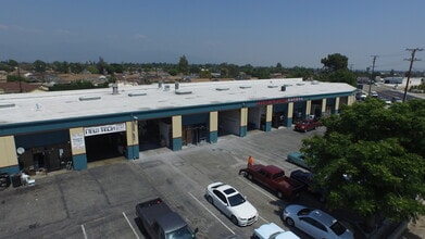 9237 Lower Azusa Rd, Temple City, CA à louer Photo intérieure– Image 1 sur 5