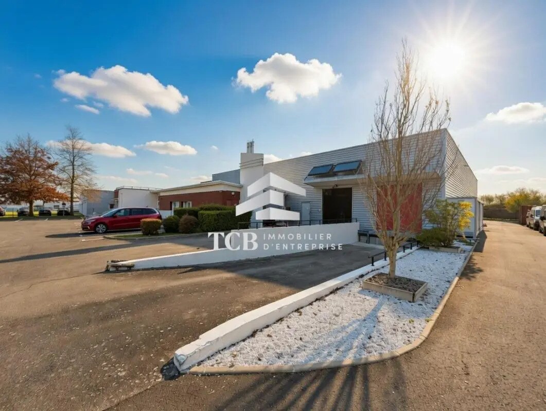 Local d’activités dans Basse-Goulaine à louer Photo de l’immeuble– Image 1 sur 9