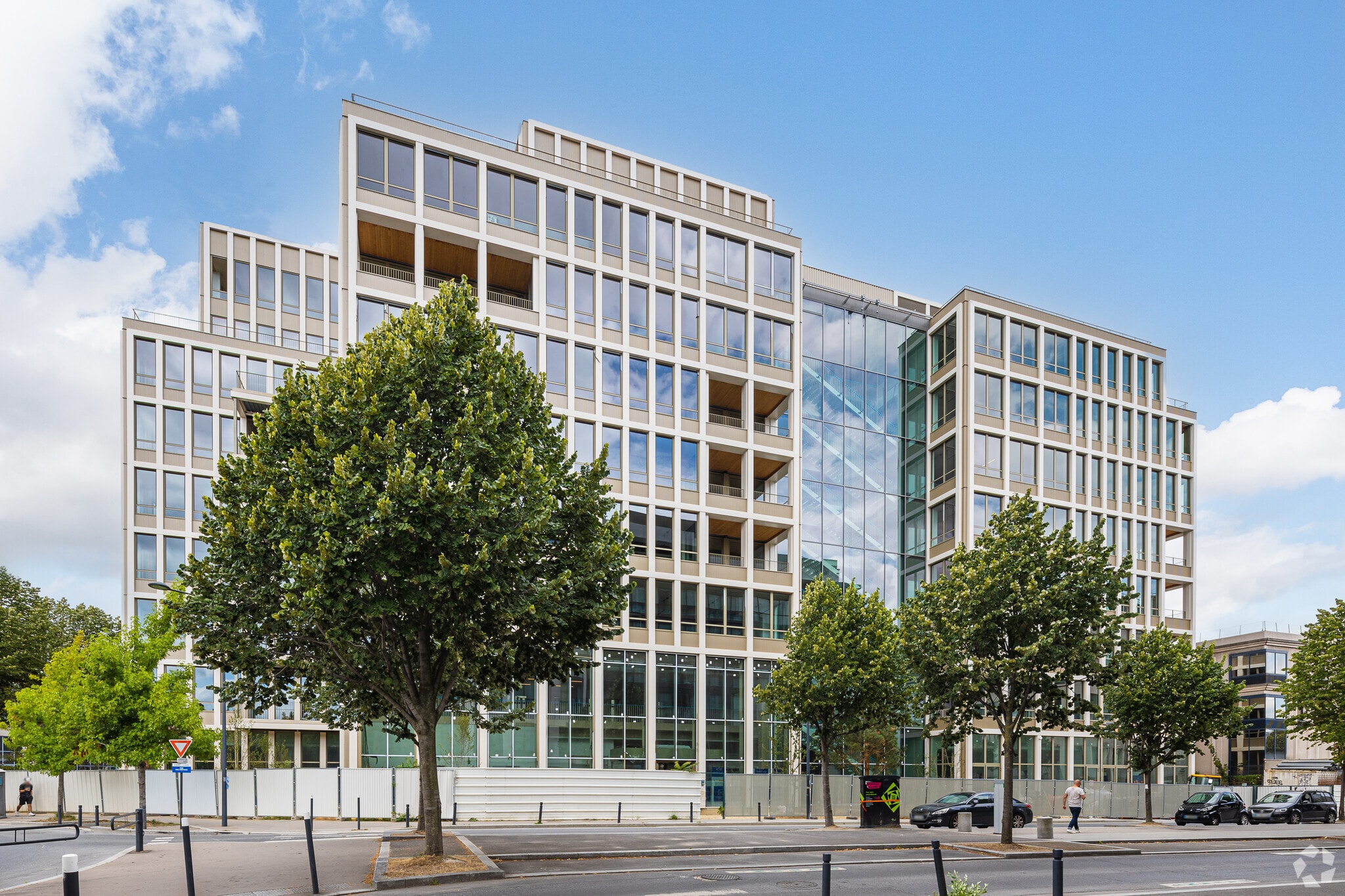 11 Rue Des Bretons, Saint-Denis à louer Photo principale– Image 1 sur 3