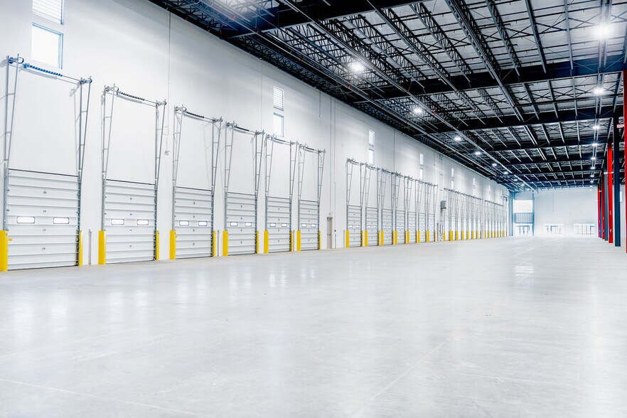 Pinnacle Logistics Center, Laredo, TX à louer - Photo de l’immeuble – Image 3 sur 10