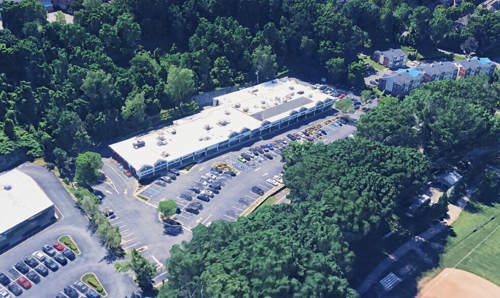 875 Saw Mill River Rd, Ardsley, NY à louer - Photo de l’immeuble – Image 2 sur 10