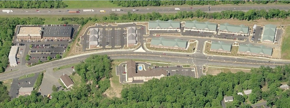 2765 Jefferson Davis Hwy, Stafford, VA à vendre - Photo de l’immeuble – Image 3 sur 5