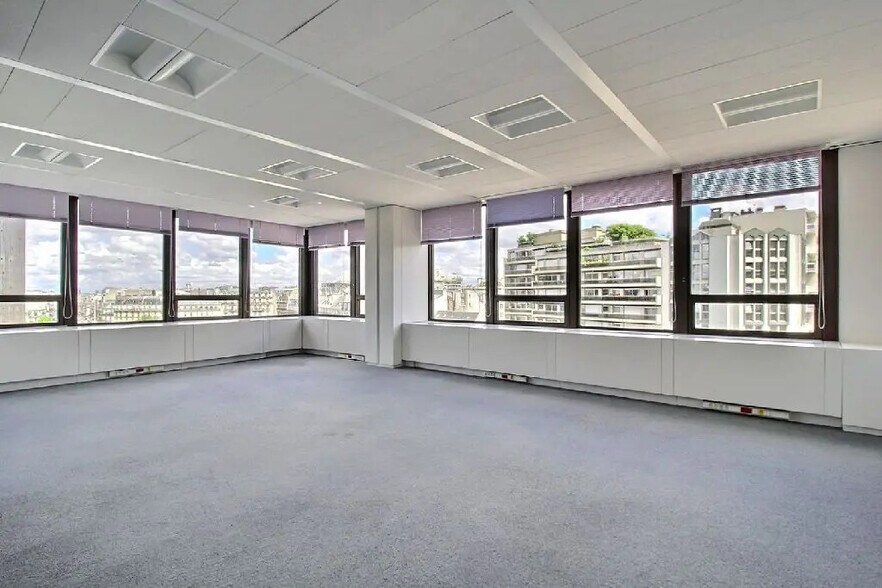 33 Avenue Du Maine, Paris à louer - Photo de l’immeuble – Image 1 sur 10