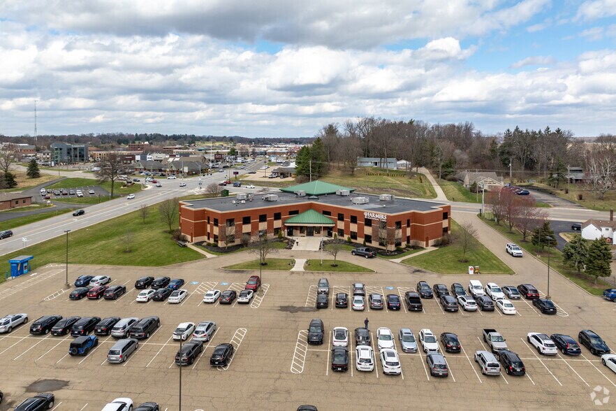 4518-4522 Fulton Dr NW, Canton, OH à louer - Aérien – Image 2 sur 5