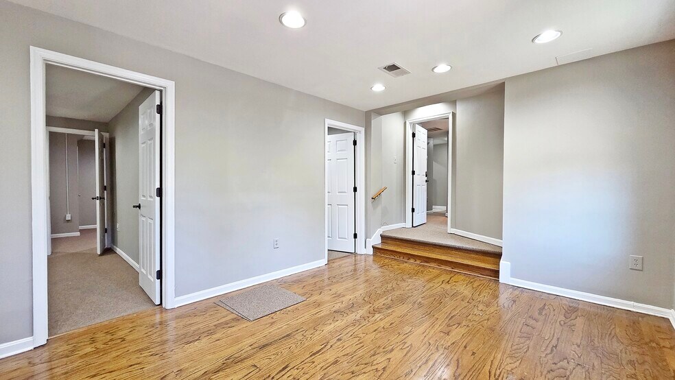 1300-1302 Lafayette Dr, Alexandria, VA à louer - Photo de l’immeuble – Image 2 sur 16