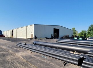 Plus de détails pour 277 Industrial Dr, Columbus, WI - Industriel/Logistique à vendre